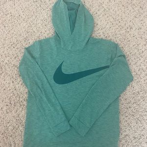 Nike pullover, youth XL